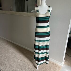 pink.rose: Women Green Striped Sleeveless Maxi Dress. Size L